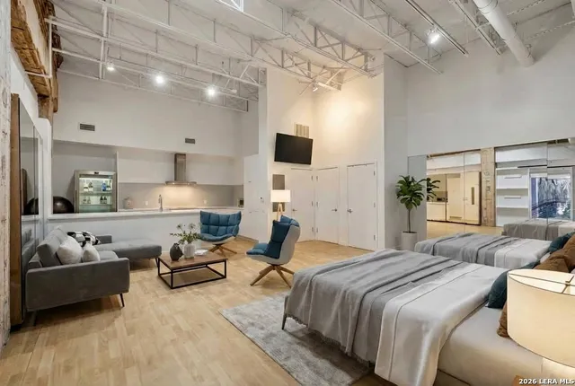 $625,000 | 1115 South Alamo Street, Unit 2213, San Antonio, TX 78210