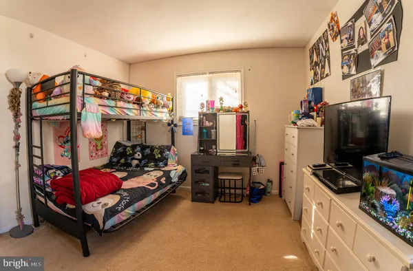 $334,900 | 2715 Dutton Mill Road, Aston, PA 19014