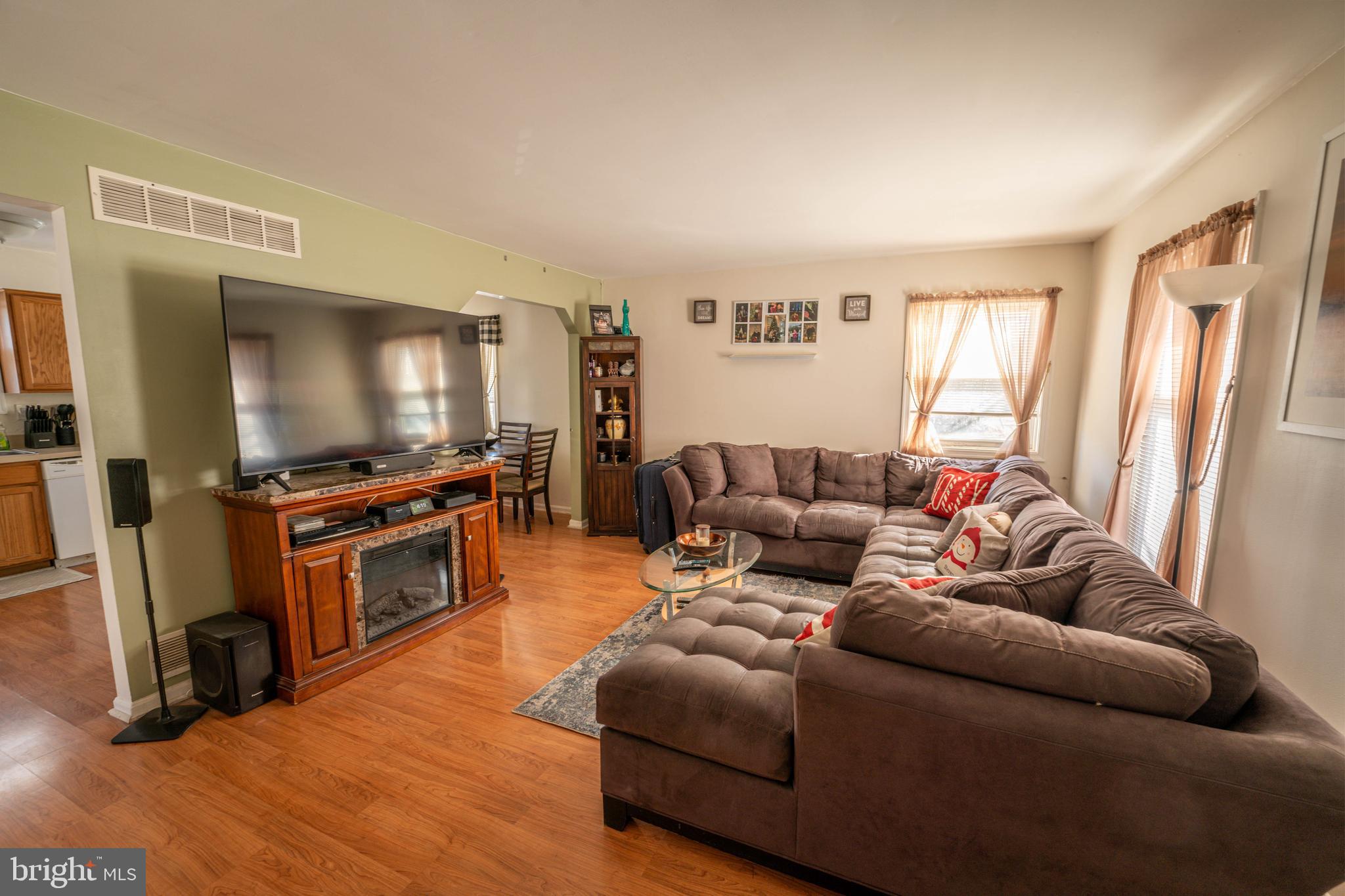 2715 Dutton Mill Road Aston, PA 19014 - Photo 14 of 19