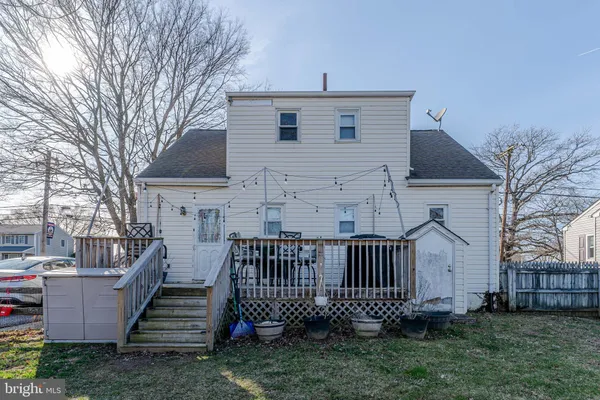 $334,900 | 2715 Dutton Mill Road, Aston, PA 19014