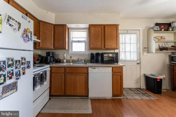 $334,900 | 2715 Dutton Mill Road, Aston, PA 19014