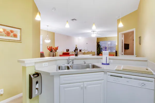 $3,300 | 108 Lighthouse Circle, Unit B, Jupiter, FL 33469