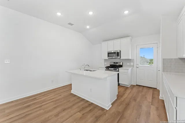 $299,990 | 6239 Desert Aloe, San Antonio, TX 78252