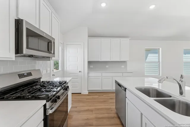 $299,990 | 6239 Desert Aloe, San Antonio, TX 78252