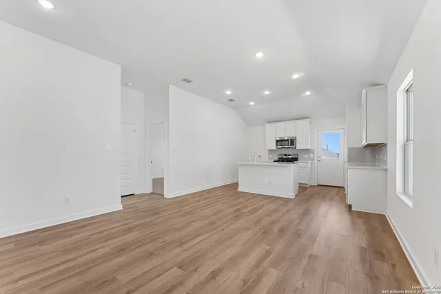 $299,990 | 6239 Desert Aloe, San Antonio, TX 78252