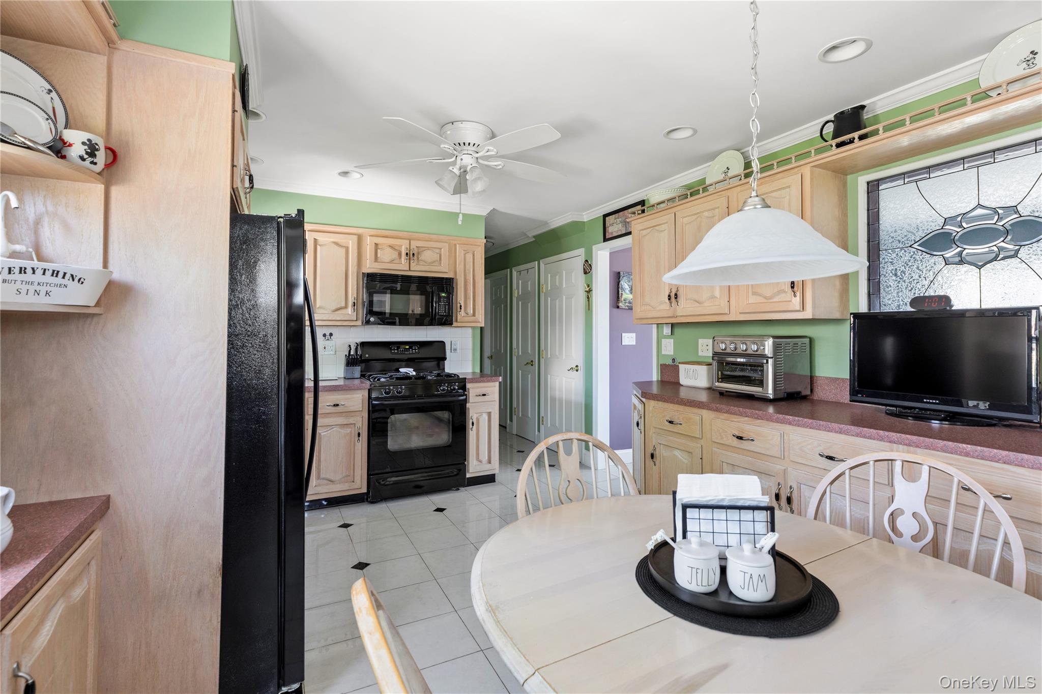 317 O'Connor Road North Babylon, NY 11703 - Photo 11 of 21
