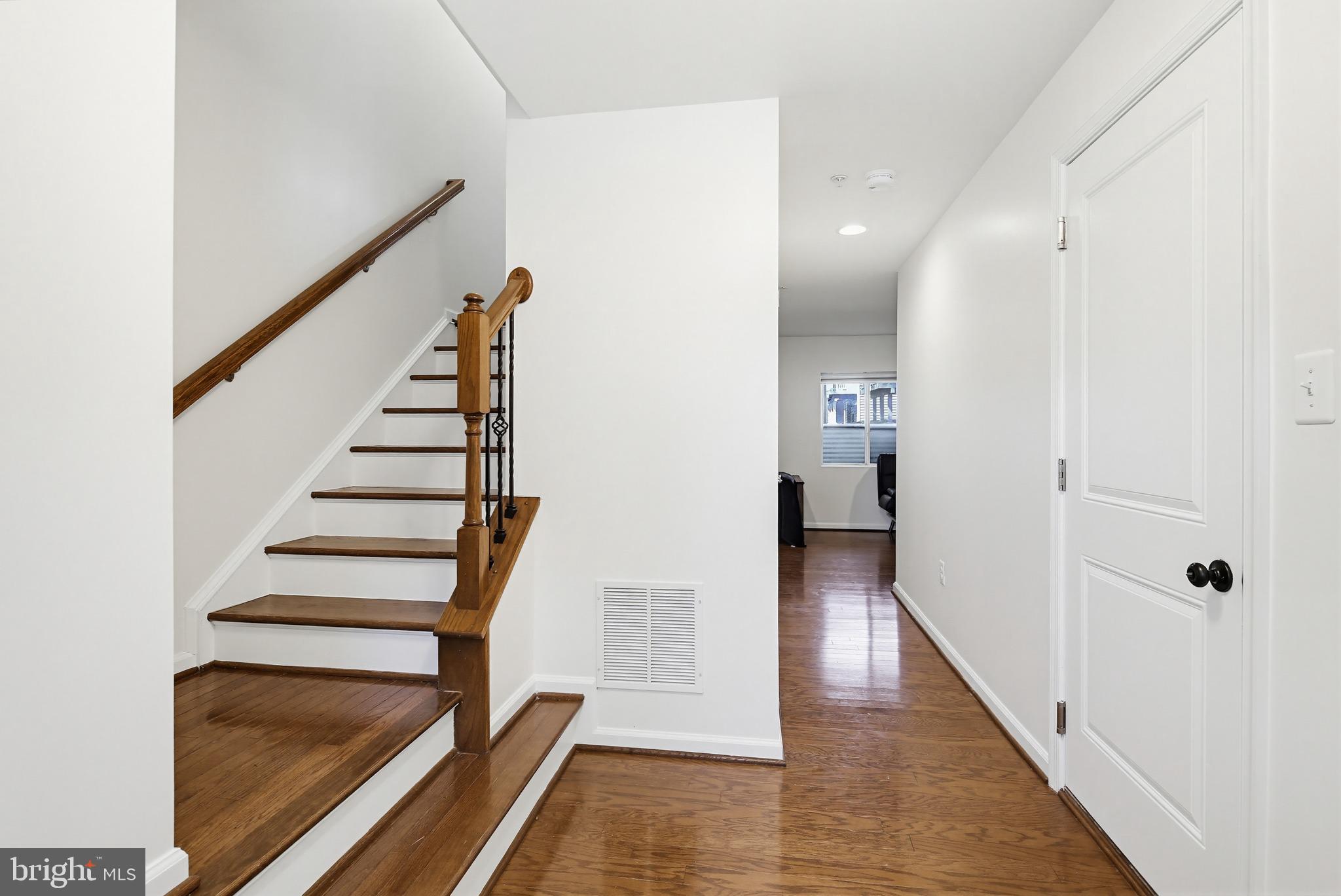 7321 Summit Rock Road Elkridge, MD 21075 - Photo 25 of 33 Gallery Image 25