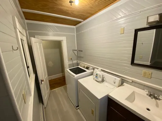 $290,000 | 202 Center Street, Old Town, ME 04468