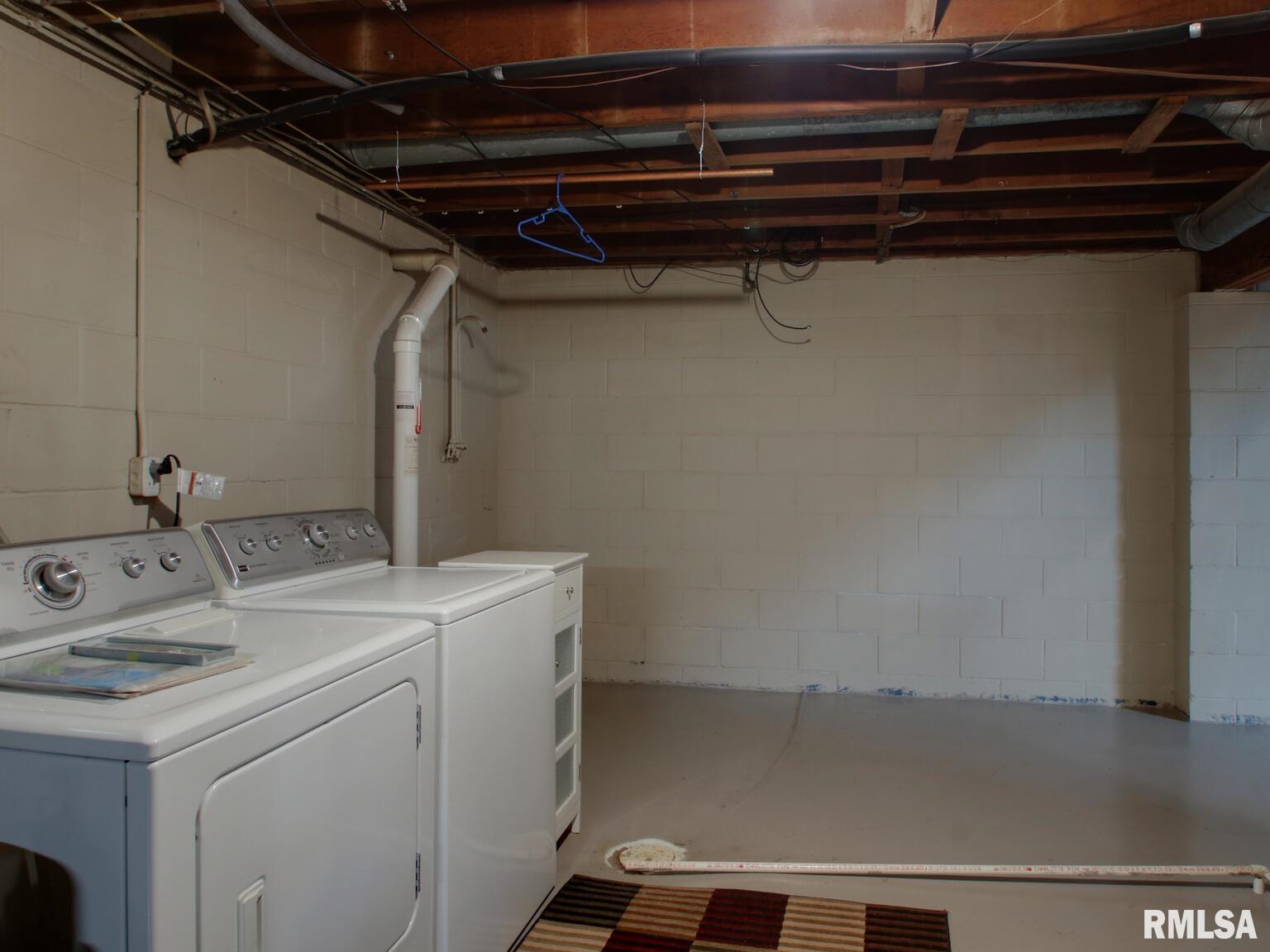 1229 Spruce Street Quincy, IL 62301 - Photo 21 of 27