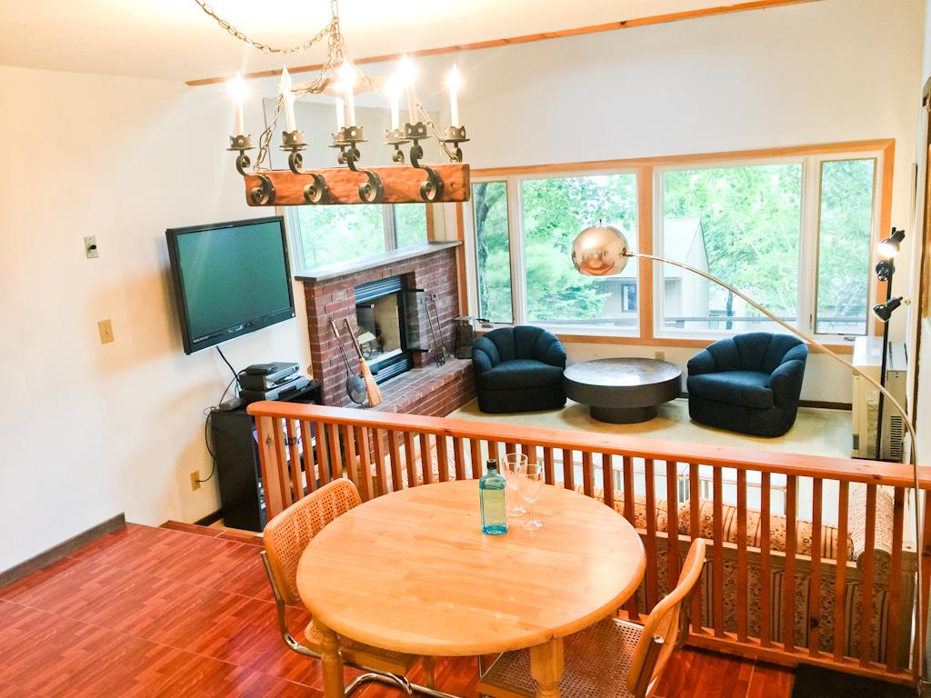73 Upper Village Road, Unit SUMMIT 46 Warren, VT 05674 - Photo 16 of 35 Gallery Image 16