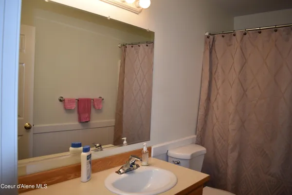 $565,000 | 1406 Walnut Street, Sandpoint, ID 83864