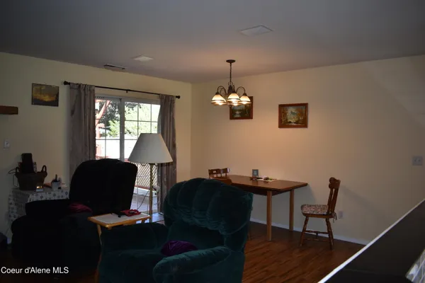 $565,000 | 1406 Walnut Street, Sandpoint, ID 83864