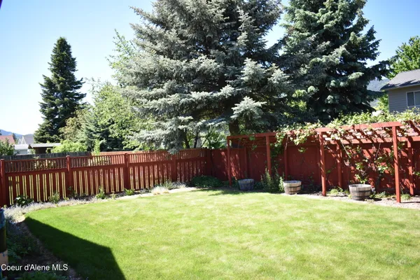 $565,000 | 1406 Walnut Street, Sandpoint, ID 83864
