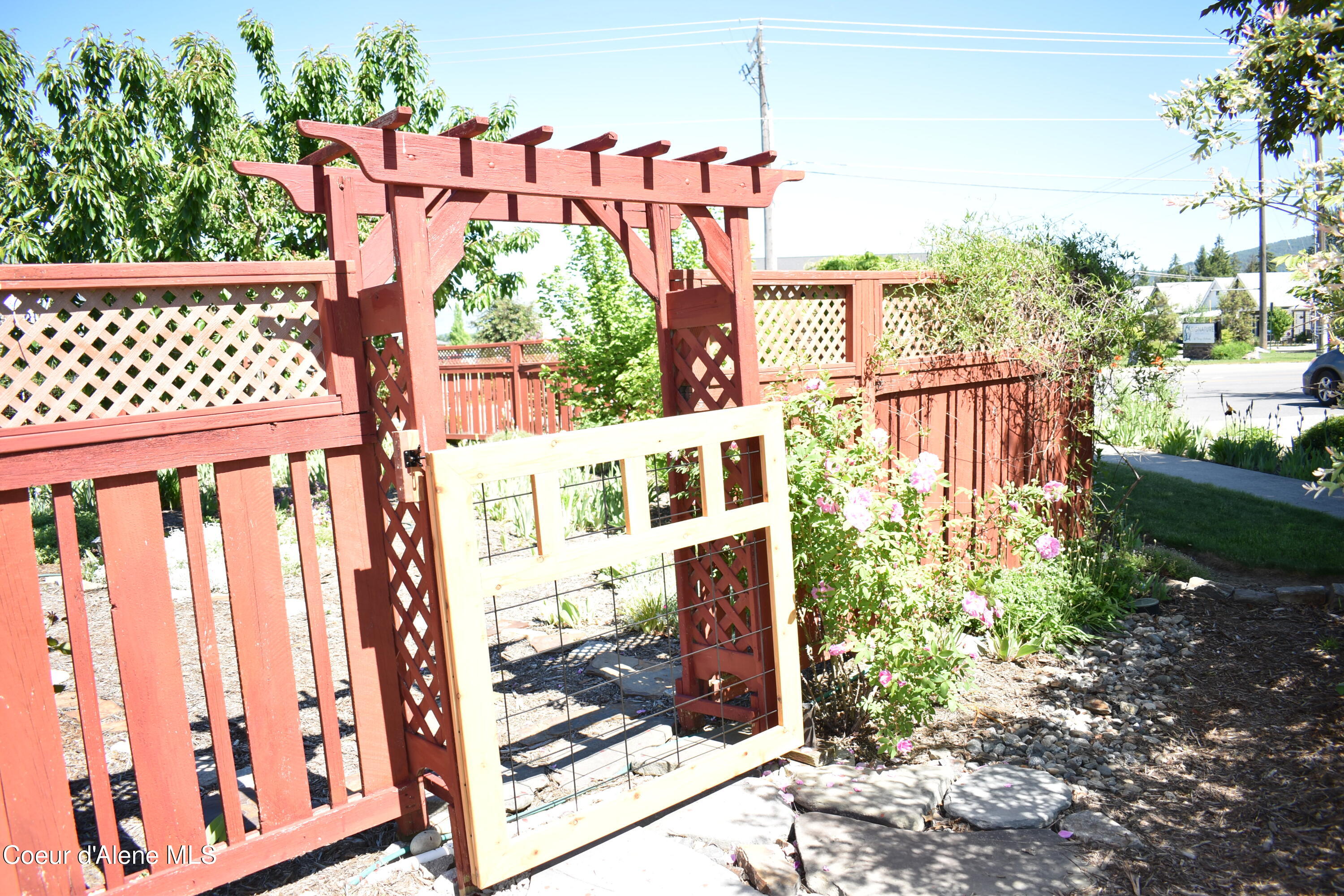 1406 Walnut Street Sandpoint, ID 83864 - Photo 54 of 77 DSC_0053