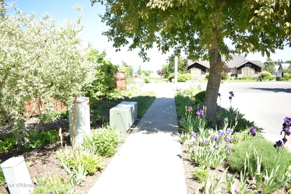 $565,000 | 1406 Walnut Street, Sandpoint, ID 83864