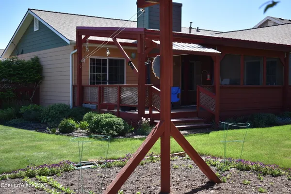 $565,000 | 1406 Walnut Street, Sandpoint, ID 83864