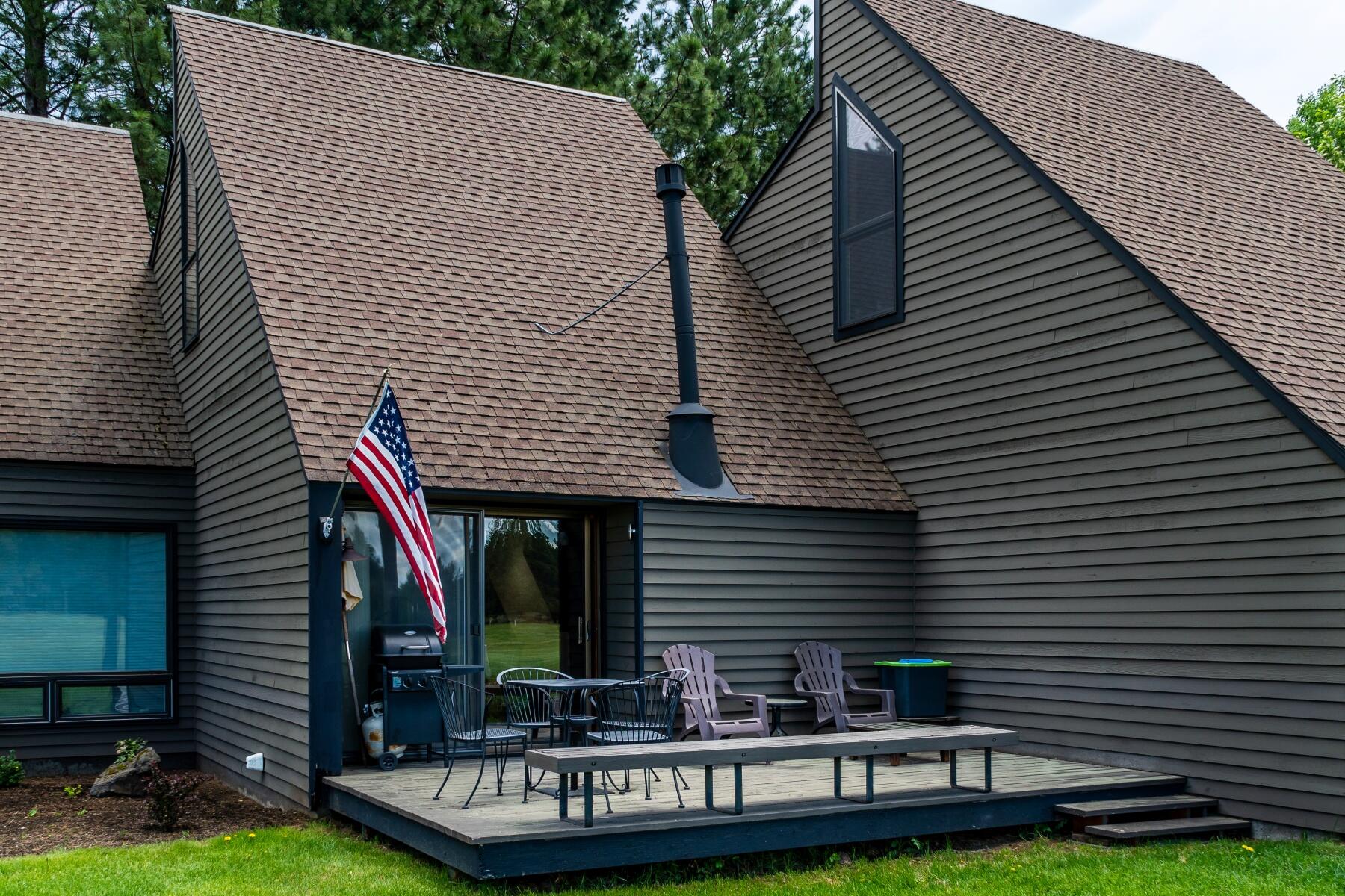 57313 Overlook Road, Unit 24 Sunriver, OR 97707 - Photo 1 of 38 batch_57313 Overlook Dr, Sunriver-32