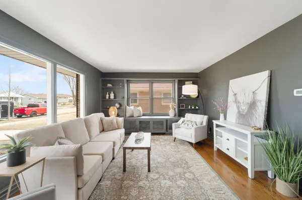 $290,000 | 821 Saxony Drive, Racine, WI 53402