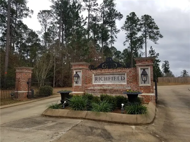 $44,900 | 0 Richfield Place, Pineville, LA 71360