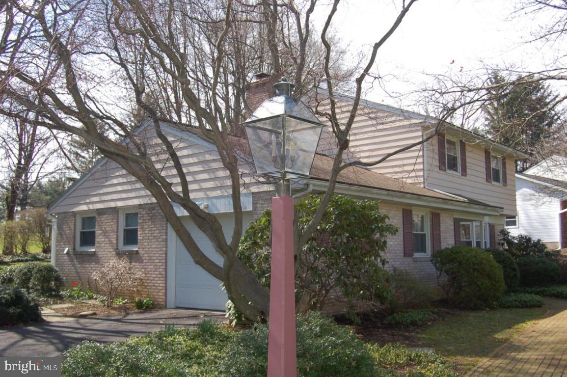 3291 Randy Road Lancaster, PA 17601 - Photo 2 of 15 Gallery Image 2