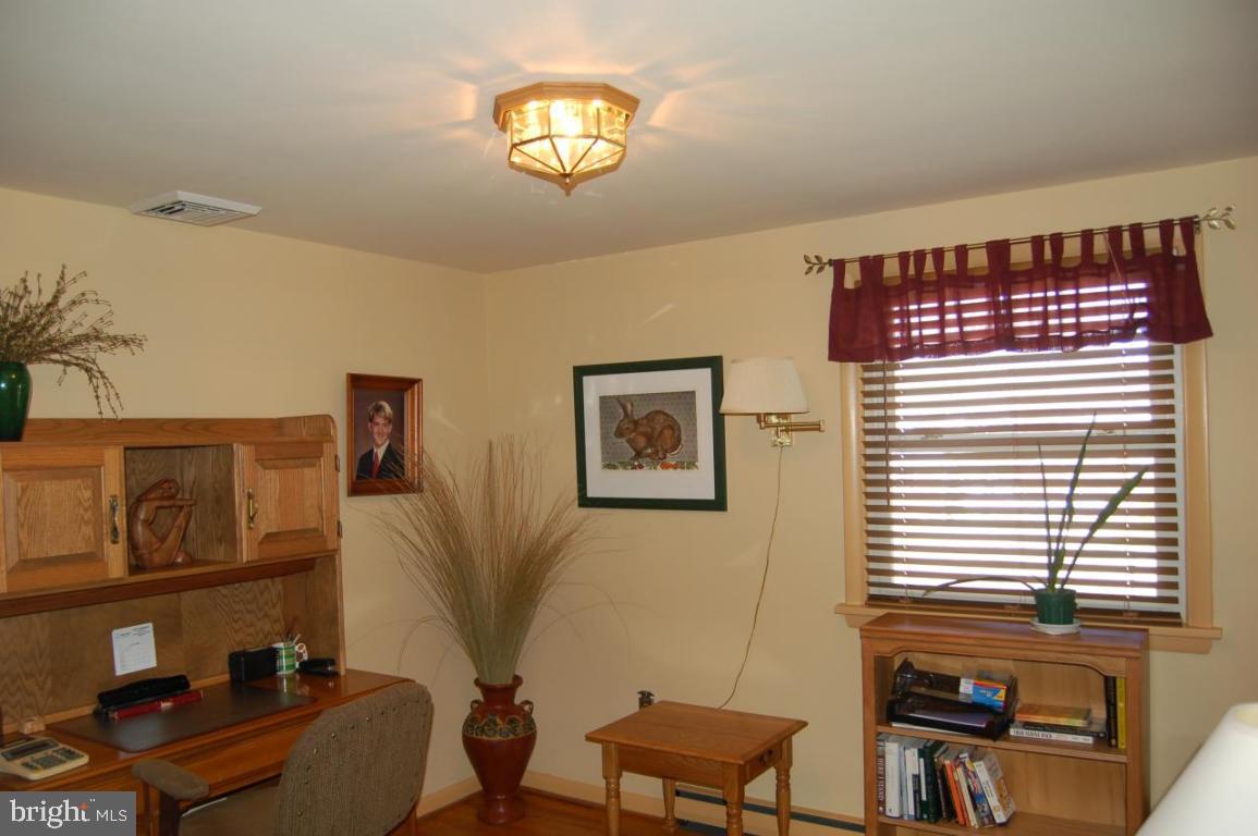 3291 Randy Road Lancaster, PA 17601 - Photo 11 of 15 Gallery Image 11