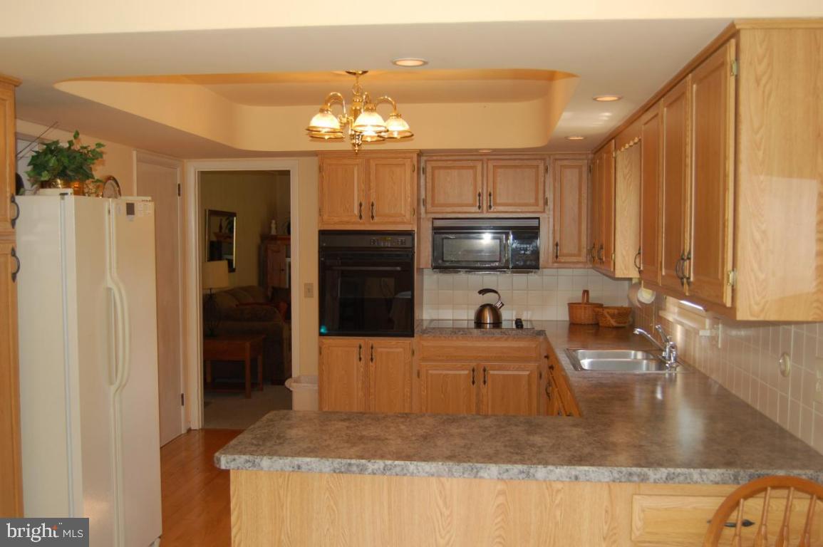 3291 Randy Road Lancaster, PA 17601 - Photo 3 of 15 Gallery Image 3