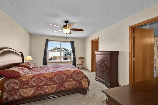 $260,000 | 6386 64th Way Northeast, Albertville, MN 55301