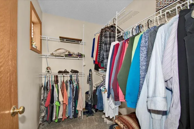 $260,000 | 6386 64th Way Northeast, Albertville, MN 55301