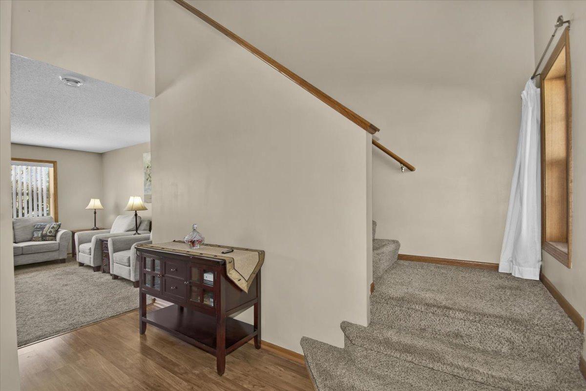 6386 64th Way Northeast Albertville, MN 55301 - Photo 3 of 21