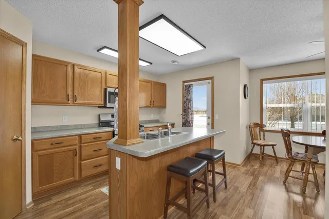 $260,000 | 6386 64th Way Northeast, Albertville, MN 55301