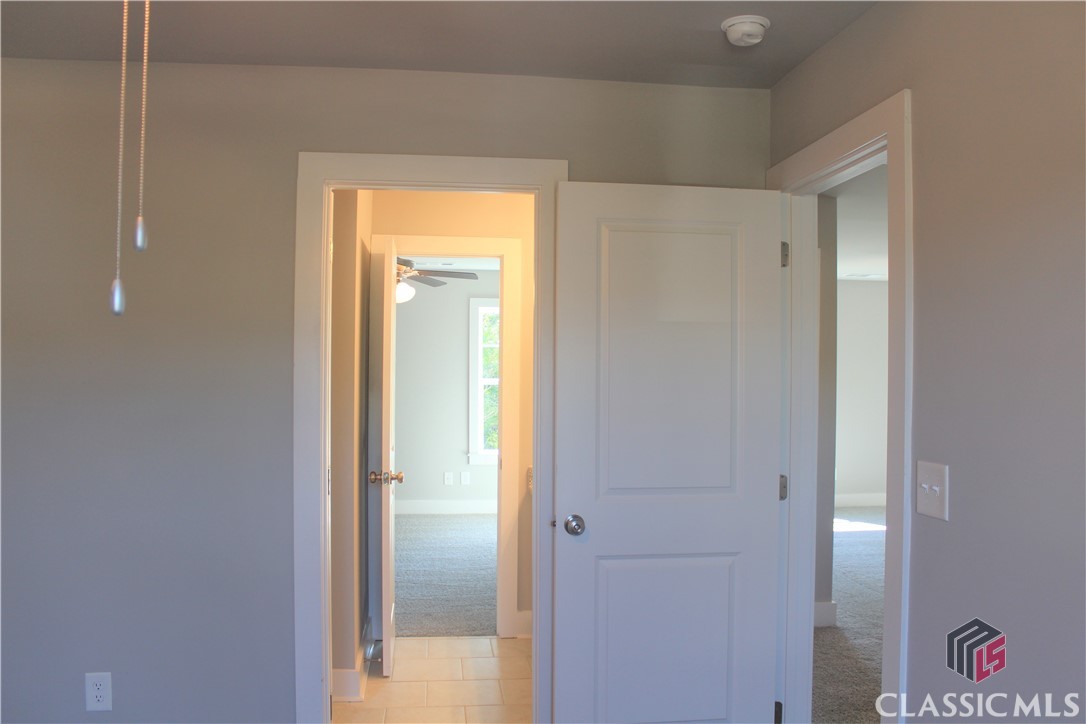 747 Mitchell Bridge Road, Unit B10 Athens, GA 30606 - Photo 20 of 24