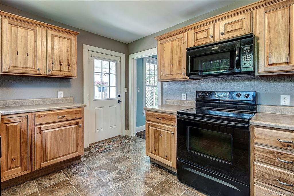 63 Maxwell Road Asheville, NC 28805 - Photo 11 of 23 Gallery Image 11