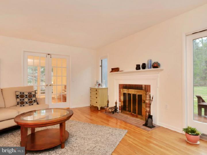 536 Mercer Road Princeton, NJ 08540 - Photo 8 of 22