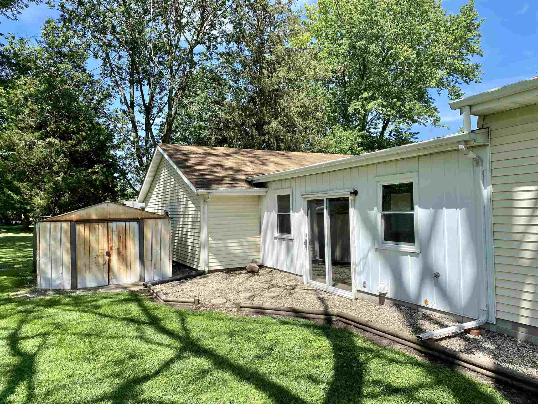 627 West 6th Street Rochester, IN 46975 - Photo 24 of 25 Gallery Image 24
