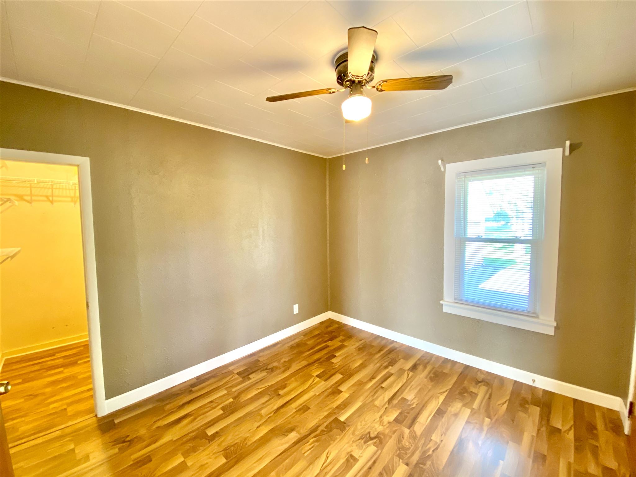 627 West 6th Street Rochester, IN 46975 - Photo 5 of 25 Gallery Image 5