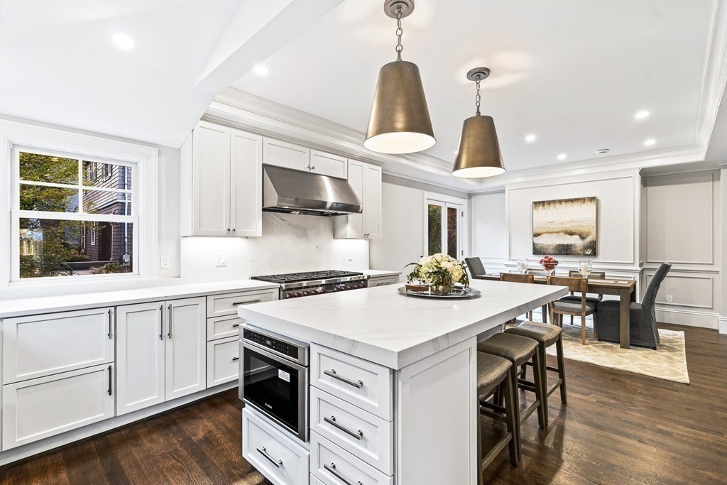 8 Glengarry Road Winchester, MA 01890 - Photo 11 of 42