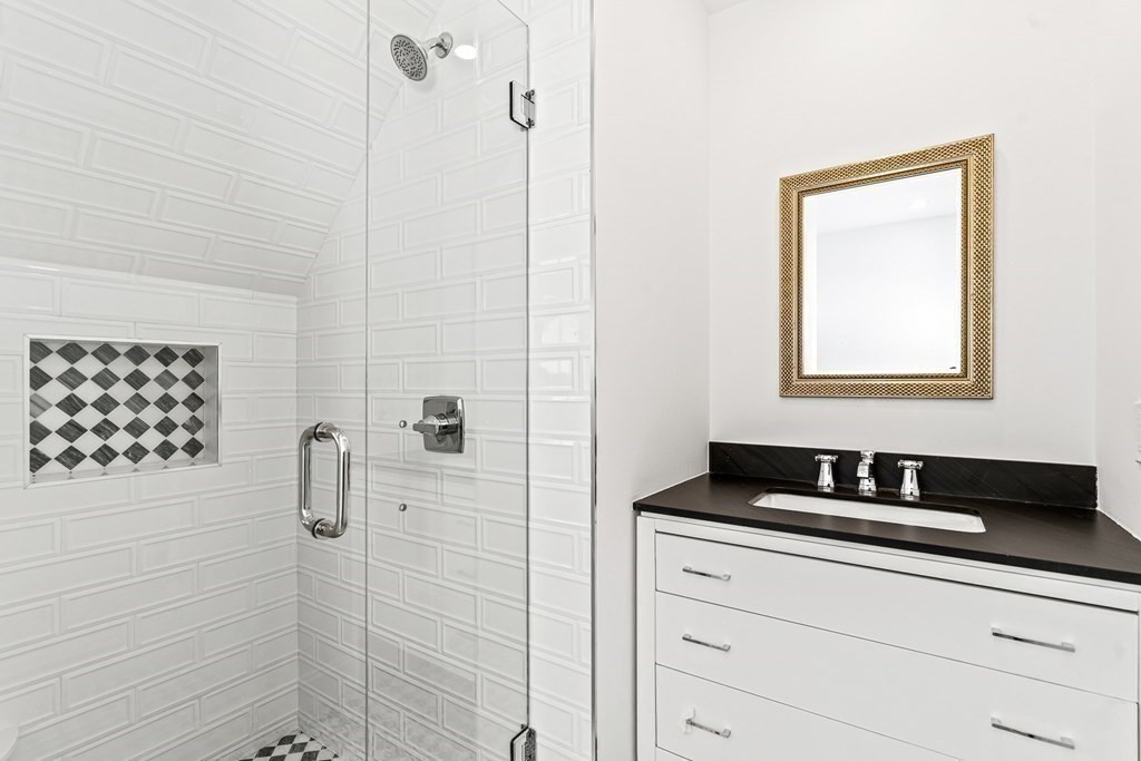 8 Glengarry Road Winchester, MA 01890 - Photo 33 of 42