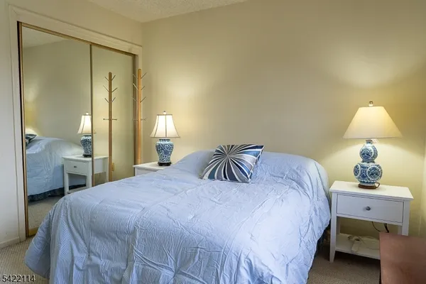 $550,000 | 12 Diaz Court, Unit 12, Franklin Park, NJ 08823