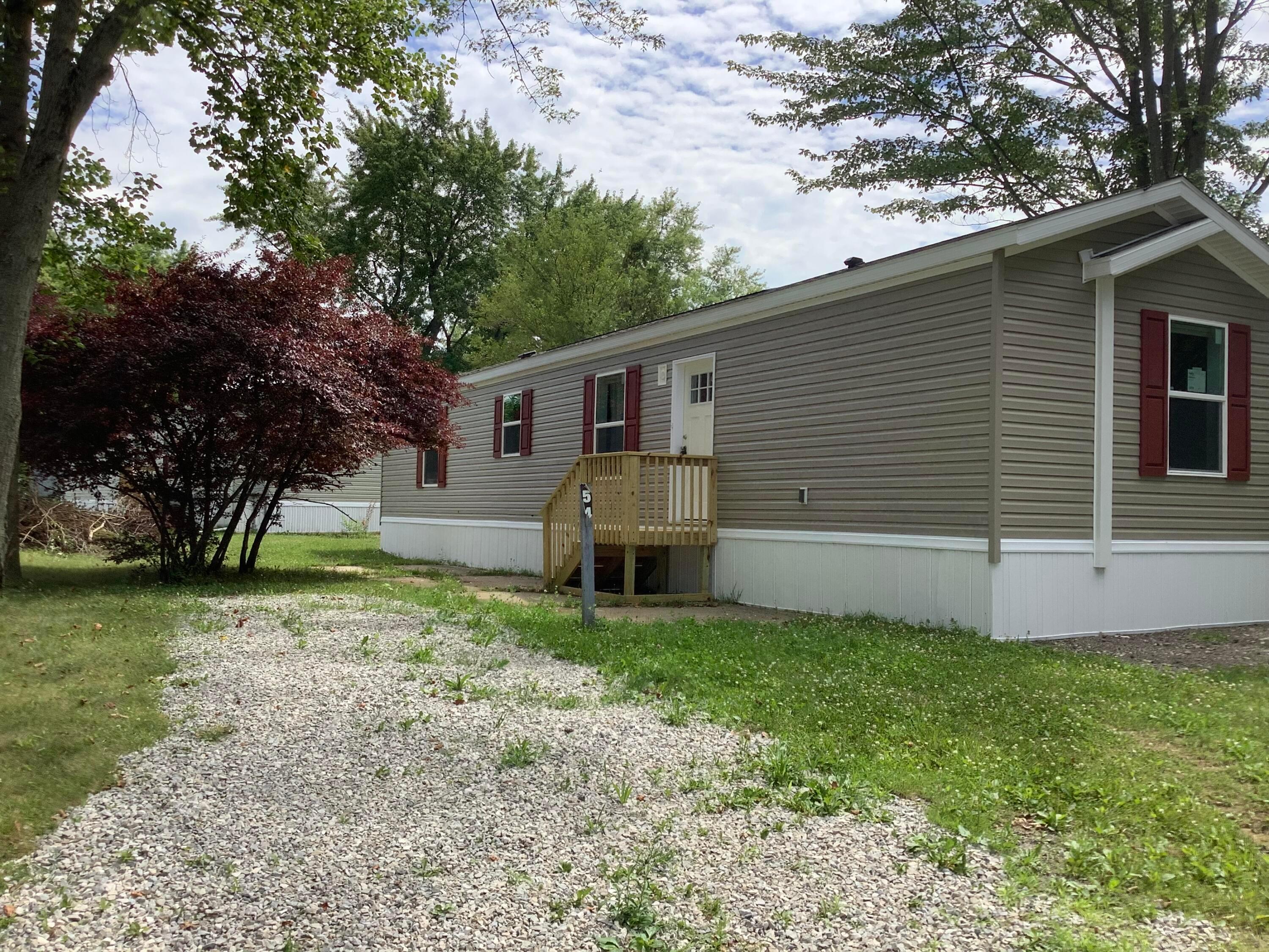 8565 Smith-Calhoun Road, Unit 54R Plain City, OH 43064 - Photo 2 of 14 IMG_5460