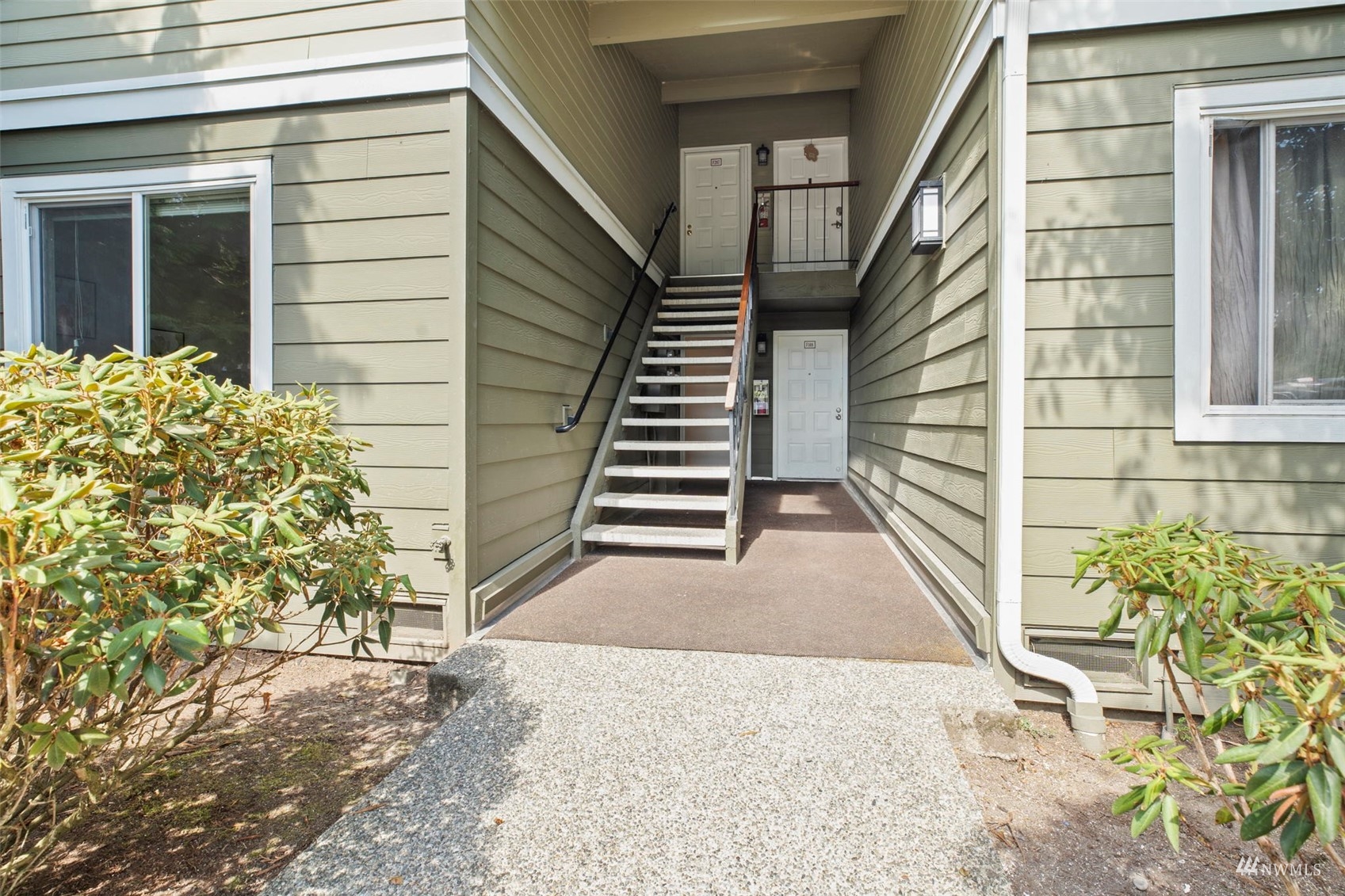 820 Cady Road, Unit F107 Everett, WA 98203 - Photo 1 of 33 a view of a entryway door of the house