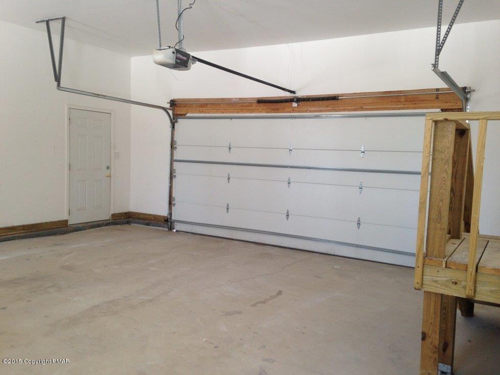 4251 High Road Cresco, PA 18326 - Photo 14 of 14 Garage