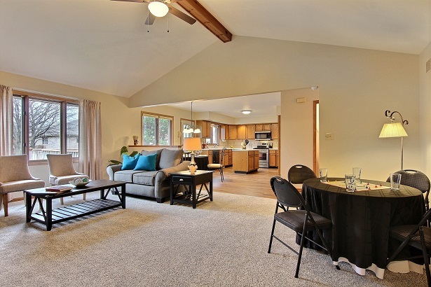 18311 Holland Road Lansing, IL 60438 - Photo 11 of 33