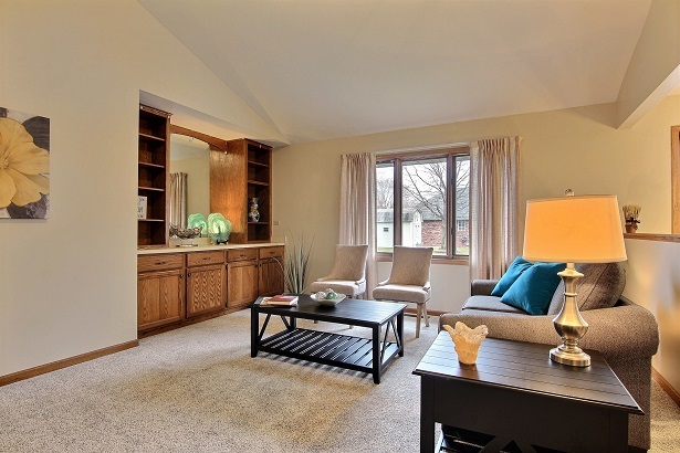 18311 Holland Road Lansing, IL 60438 - Photo 13 of 33