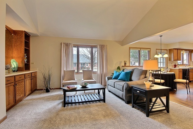 18311 Holland Road Lansing, IL 60438 - Photo 8 of 33