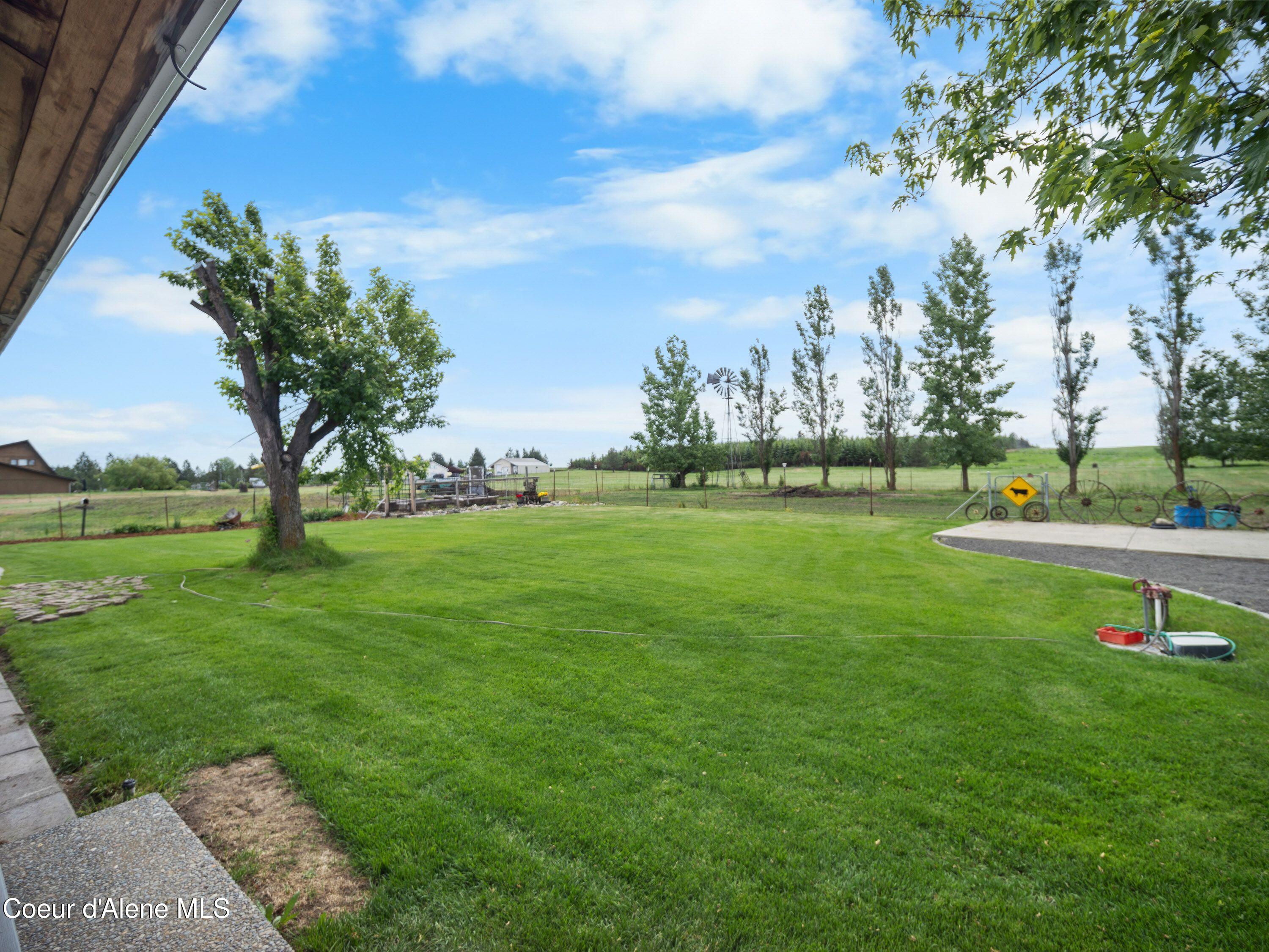 10916 East Rinear Road Valleyford, WA 99036 - Photo 49 of 72 57