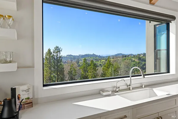$2,075,000 | 1750 Crystal Springs Court, Santa Rosa, CA 95404
