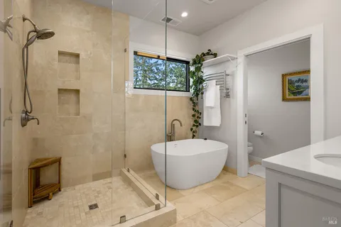 $2,075,000 | 1750 Crystal Springs Court, Santa Rosa, CA 95404