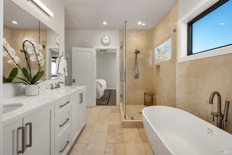 $2,075,000 | 1750 Crystal Springs Court, Santa Rosa, CA 95404