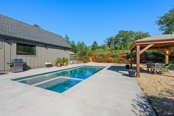 $2,075,000 | 1750 Crystal Springs Court, Santa Rosa, CA 95404