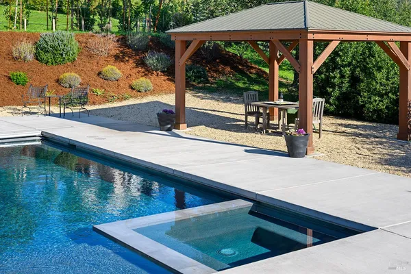 $2,075,000 | 1750 Crystal Springs Court, Santa Rosa, CA 95404